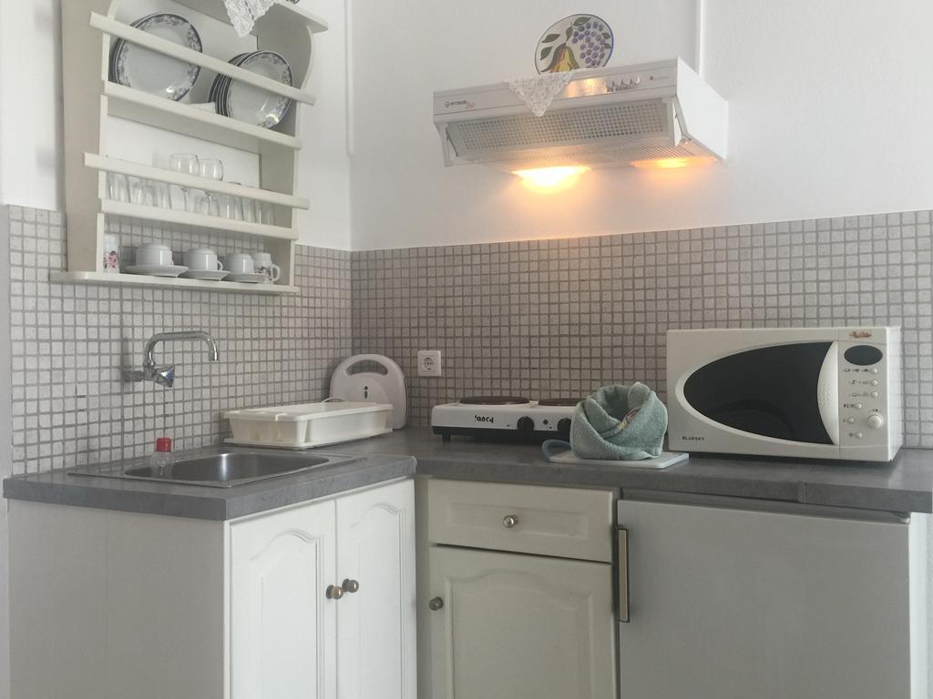 Anna'S Studio Piso Livadi Zewnętrze zdjęcie